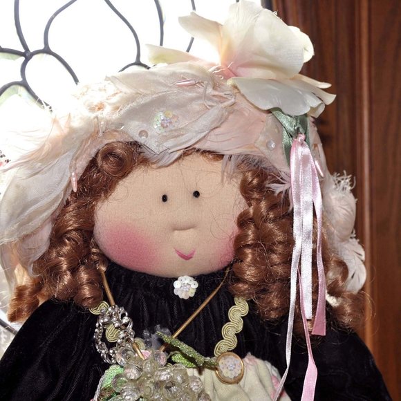 Little Souls Swanky Patricia Pinot Gretchen Wilson Whimsical Cloth Doll 24 Inch - Picture 1 of 8